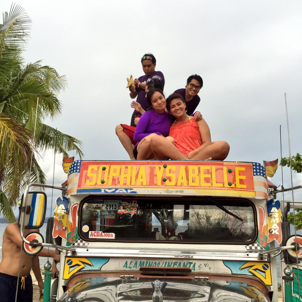 euniceramirez's tweet photo. AWAY DAY 1👣🌊 #DVTech http://t.co/ZWeKBDPolW