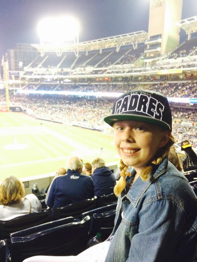 megs11022's tweet photo. My favorite Chloe bird #SDinHD #padres http://t.co/a6rjICu8dz