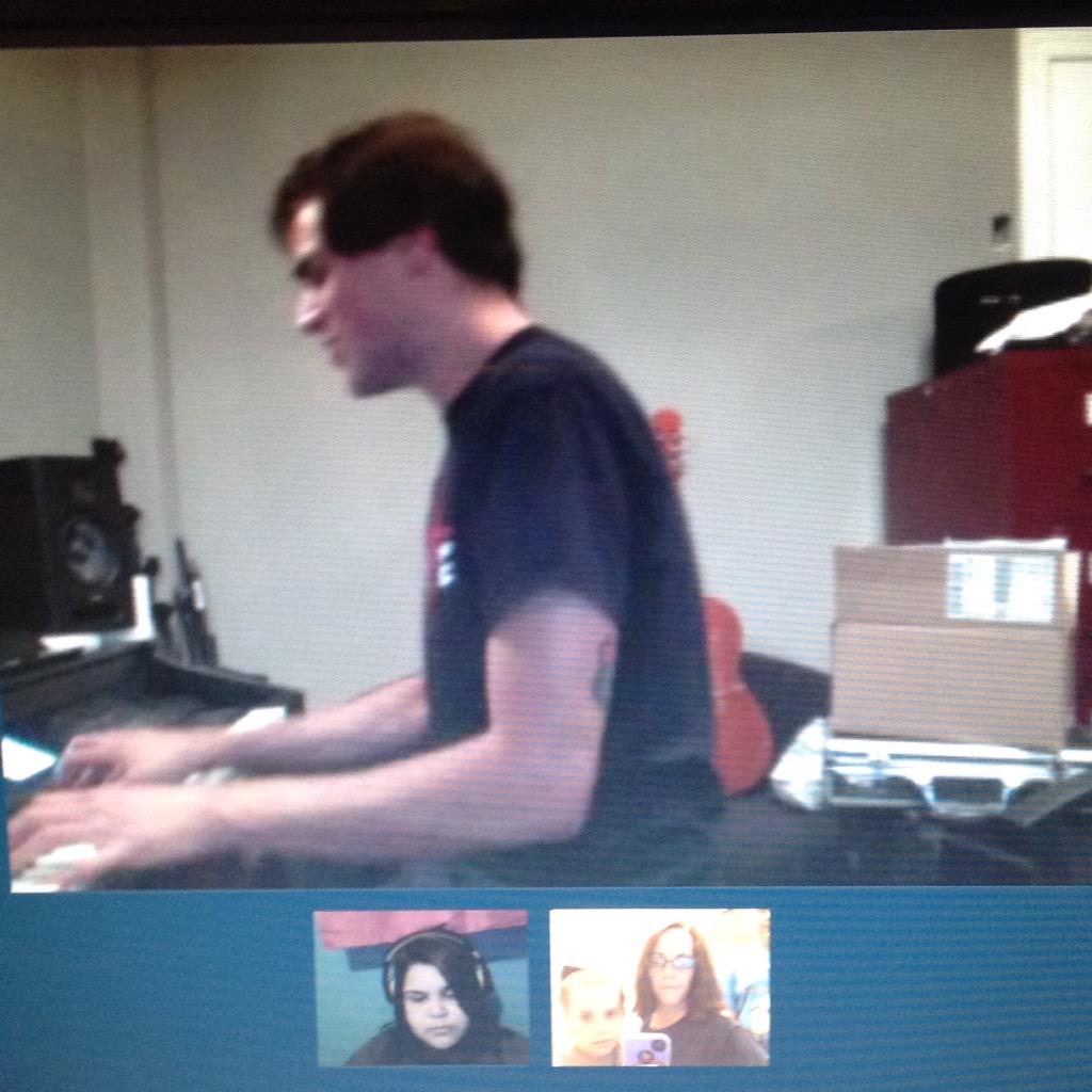 abbylynjones's tweet image. @RosedaleMike @RosedaleMusic Skype time with Mike &amp;amp; Jes! #rosedalemusic #mikeisawesome