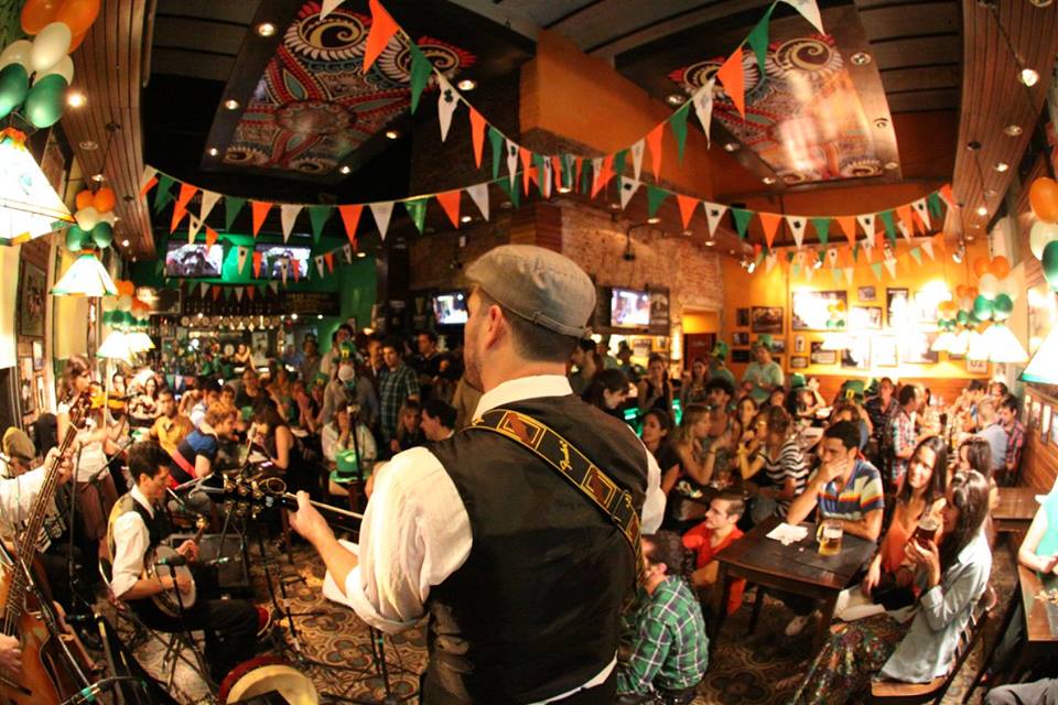 HacemosAlgo's tweet photo. REGALAMOS CENAS EN ESTE EXCELENTE BAR IRLANDES. PARTICIPAS SOLAMENTE HACIENDO RT!! +INFO X DM! #Rosario #Rosarinos http://t.co/DjfN7N04Fy