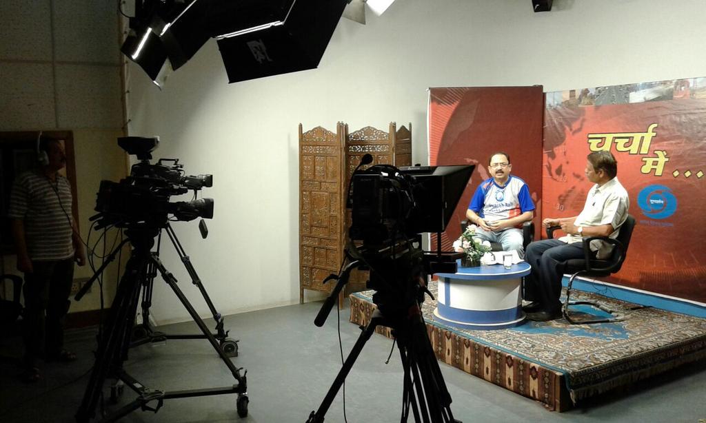 CPRO SECR tweet media