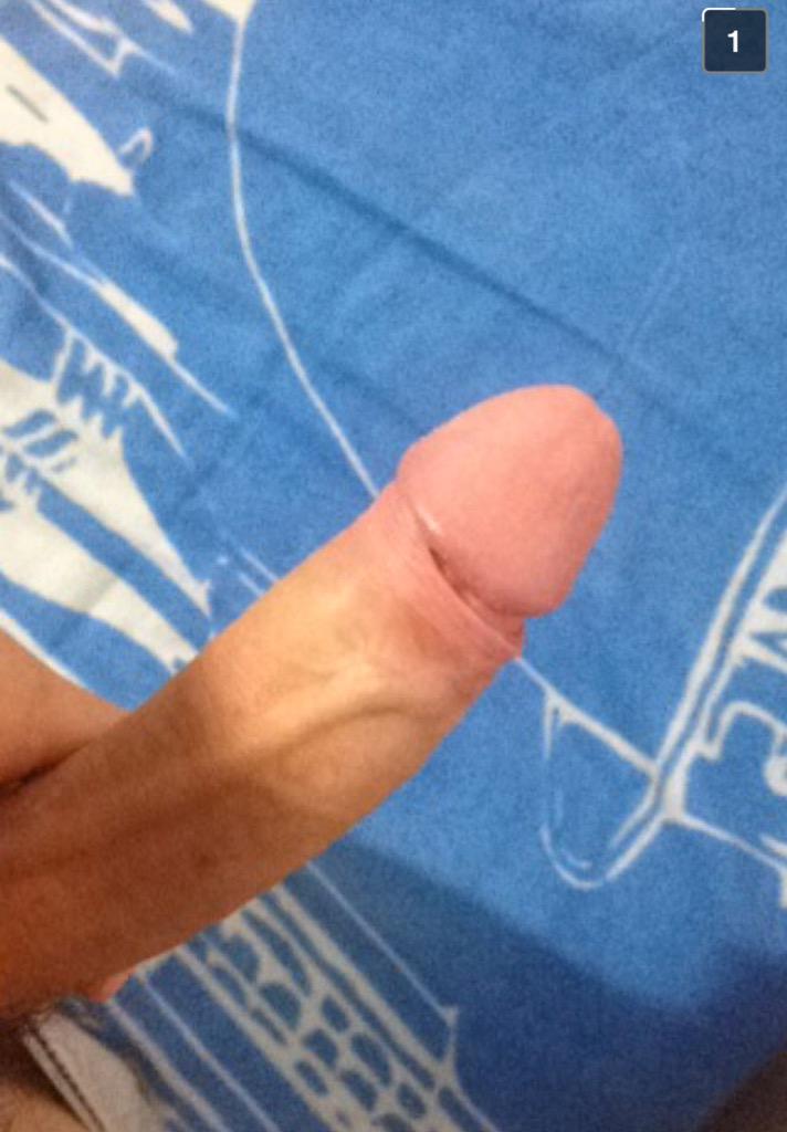 Umbigo13's tweet photo. Me adicionem no snap e mandem nudes 😈💥 http://t.co/RiyTKwP4Fb