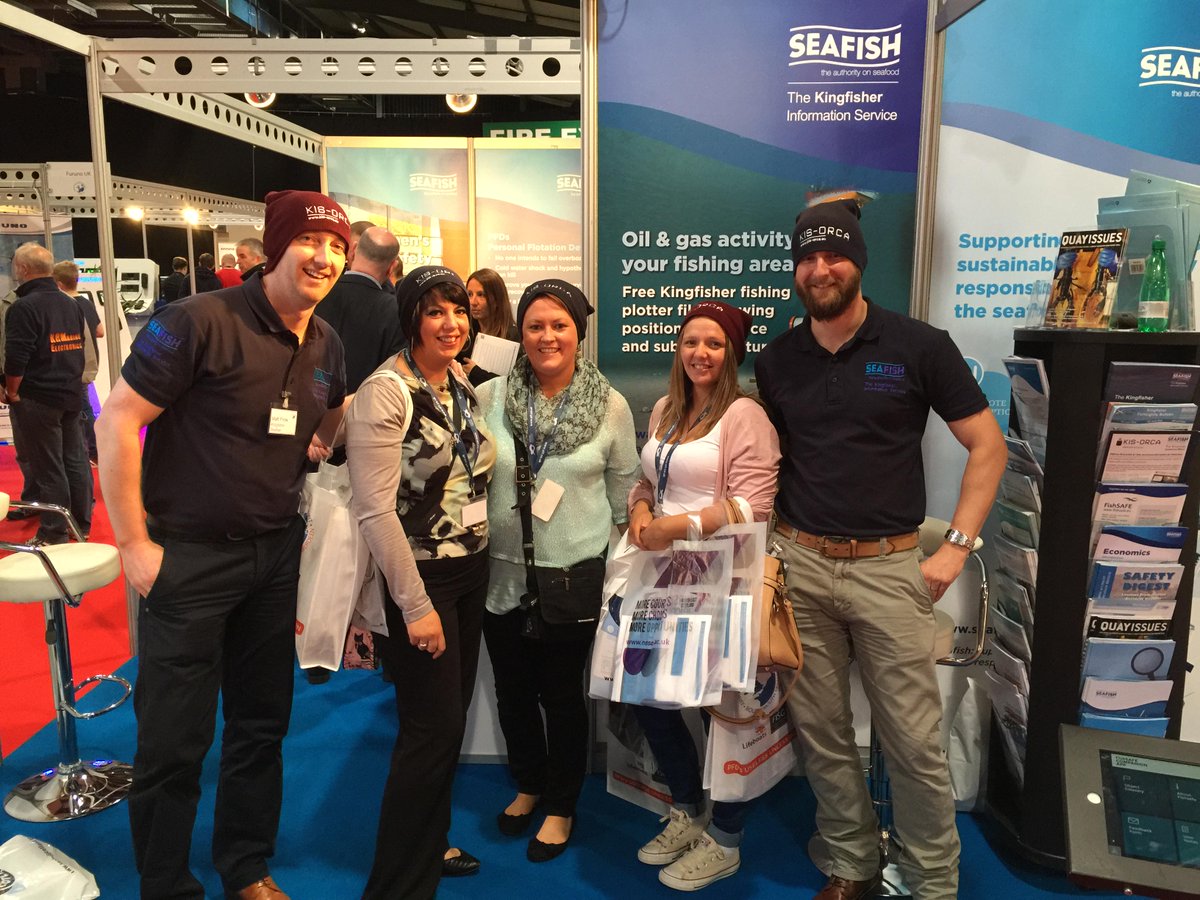 Kingfisherinfo's tweet image. Three "Skippers" seem pleased with their #KISORCA beanies and #FishSAFE information at #SkipperExpo! @SkipperExpo