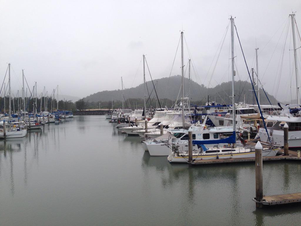 Phil_Staley's tweet photo. It's wet and grey...and beautiful! #Cairns http://t.co/7FdfHDICJg