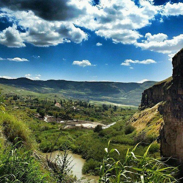 JoExperience1's tweet image. #SummertTime in Jordan is totally different.  Get ready and get the chance to spend your summer break with #JordanE…