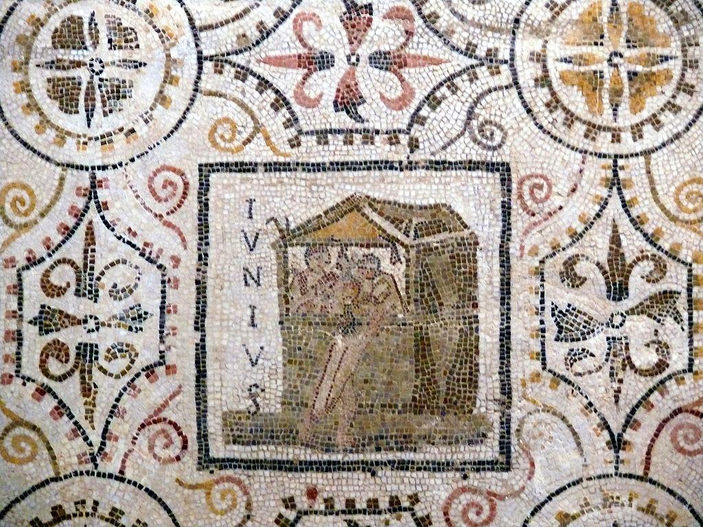 Pythika's tweet photo. June mosaic from El Jem, 3rd century AD, Archaeological Museum of Sousse, Tunisia. http://t.co/UPGzoLO683