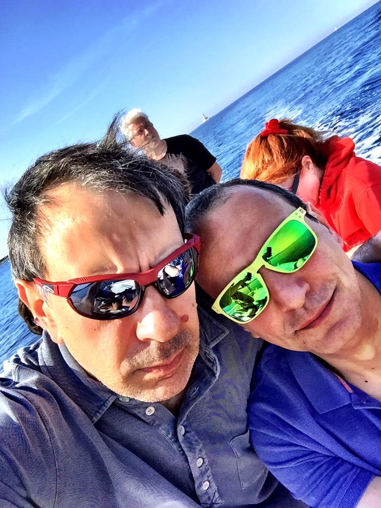 CarloVischi's tweet photo. We're really #fashion @AndreaBerix with @smithoptics #shareistriaitalia1 #PivlockOverdrive #theexperienceiseverything http://t.co/sv8LNsZXhX