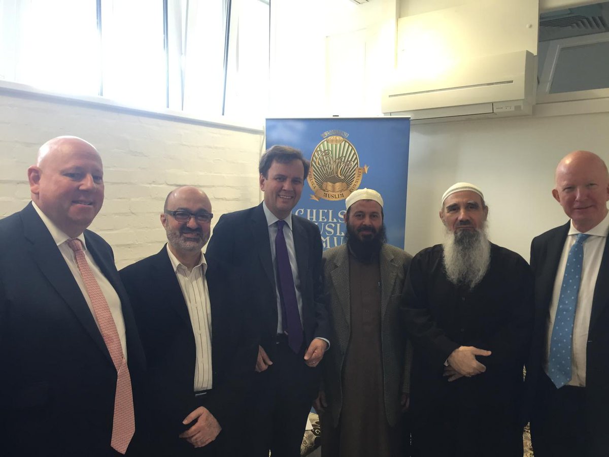 At the Chelsea Muslim Centre with elders and <a href="/RBKC/">Royal Borough of Kensington and Chelsea</a> Leader Cllr Paget-Brown and Cllr Gerard Hargreaves.