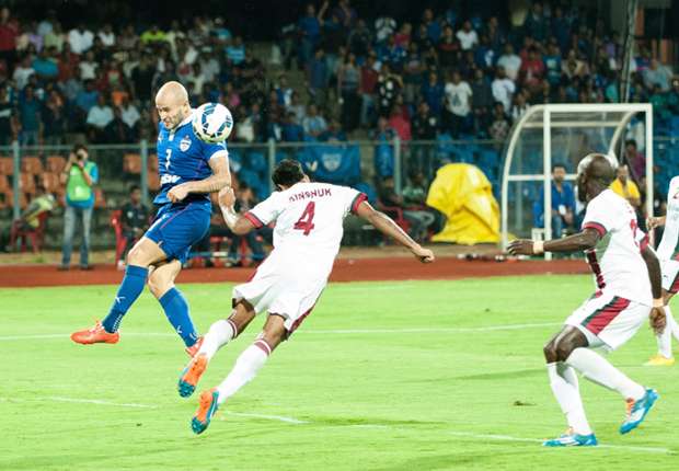 Goal_India's tweet photo. Top and Flop: @bengalurufc 1-1 @Mohun_BaganAC - http://t.co/dH4ZiP8l0c #BFCvMMB #HeroILeague #Indianfootball http://t.co/DEM6jLPE1B