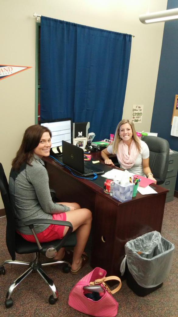 MidlandUJason's tweet photo. Got to see @jsayker in her grown-up office when I escorted our newest transfer student over to enroll this fall. 👍 http://t.co/N6DqPPgFaF