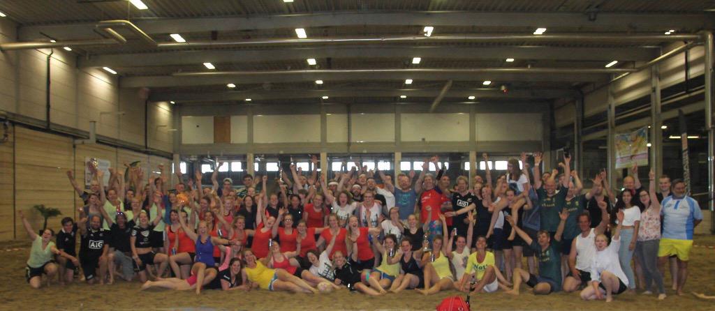 NSRVObelix's tweet photo. Onze speelster @MagIkOokEven heeft gister een geslaagd beachrugby evenement georganiseerd http://t.co/D7hrn91QRJ http://t.co/7Xry5Z71jb