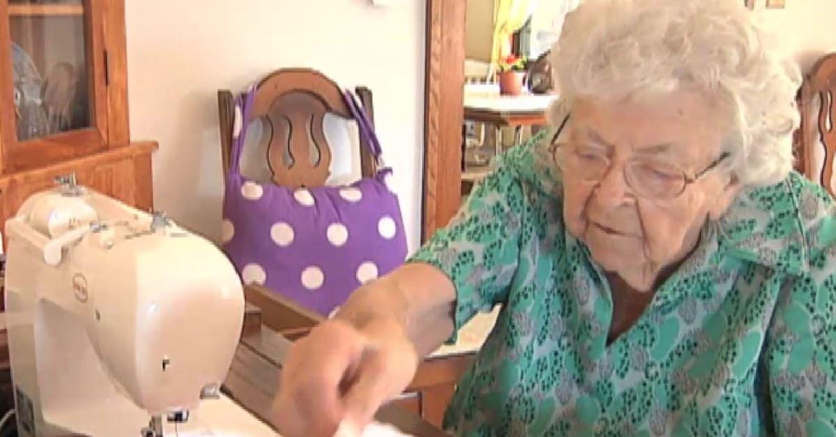 100-year-old woman sews a new dress every day for girls in Africa.
bit.ly/1MBTshW