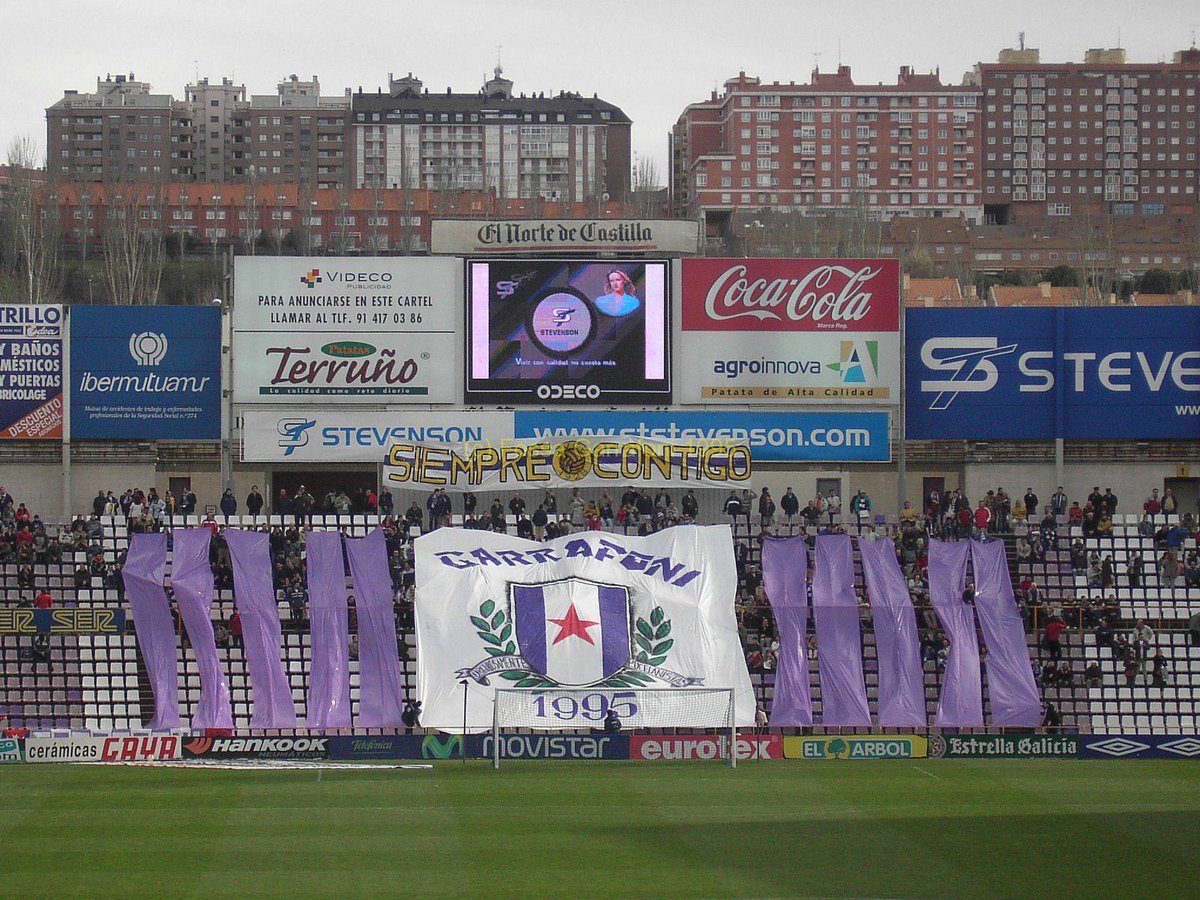 HoolsAntifa's tweet photo. Fossa Garrafoni - Valladolid (Castilla) #oldgroups http://t.co/hw5UU3QDza