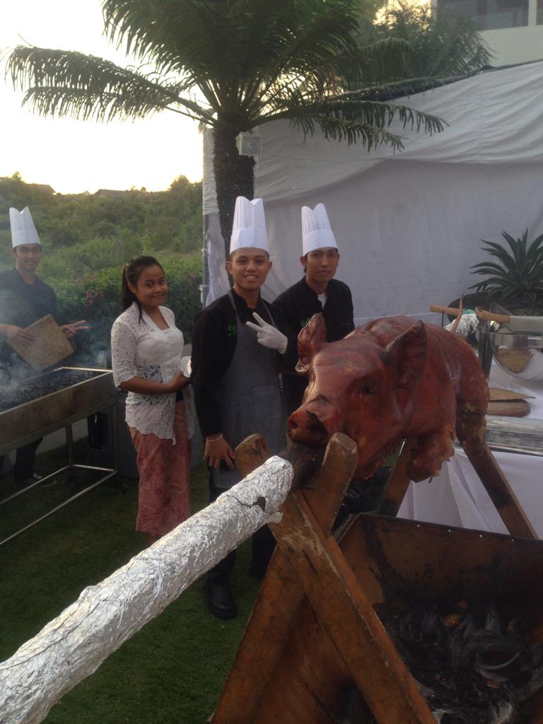 JuliEchol's tweet photo. @JuliEchol ( lumbung Catering) http://t.co/GAawd5JhvG