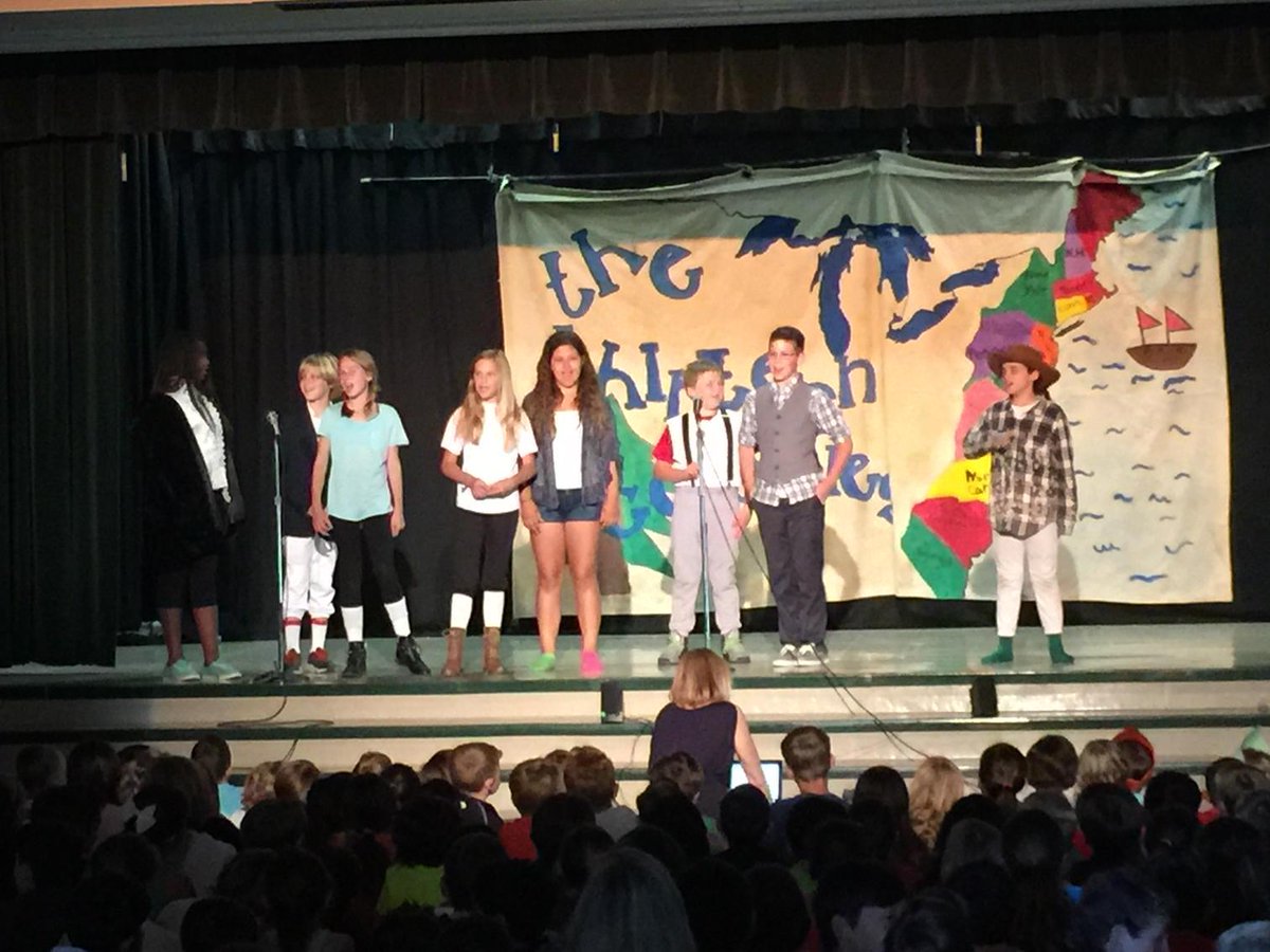 PrincipalDHale's tweet photo. Mrs. Strickler's class is in the midst of a fabulous performance for family and friends. http://t.co/7bF656C8lL