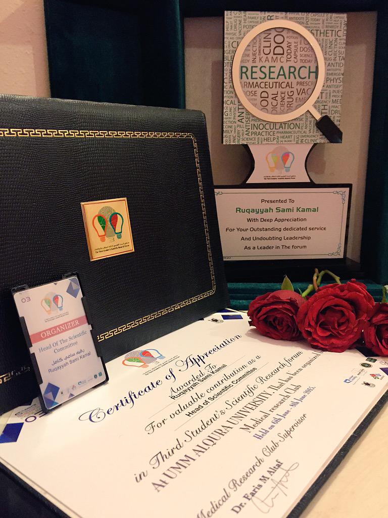 RuqayyahKamal's tweet photo. الحمدُ الله على هذه التجربة الجديدة والفريدة ؛ علَّمتني الكثير
❤🌹
#UQU_MRC
#SSRF_MRC http://t.co/Fv3rN0dBAJ
