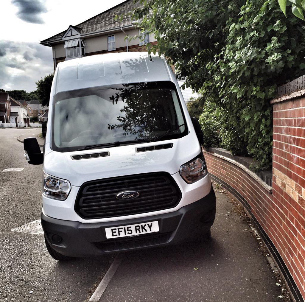 VC_Revolution's tweet image. There's no chance for pushchairs or wheelchairs getting through that gap. #HaddonPark #Colchester