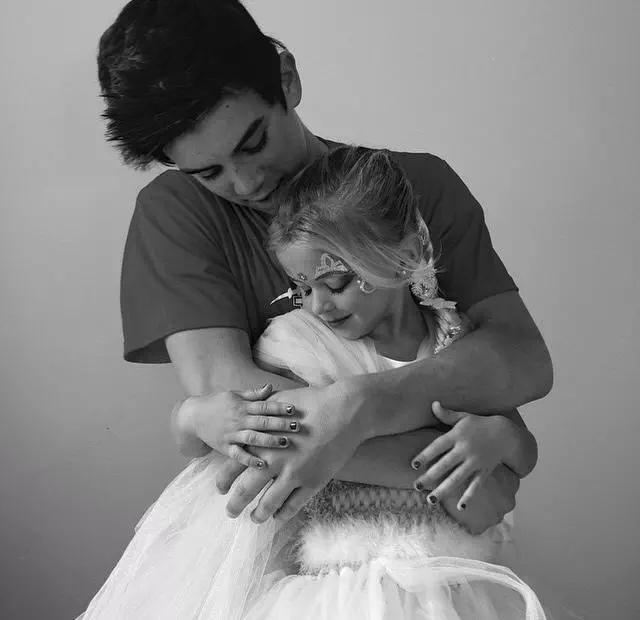 HAPPY BIRTHDAY HAYES GRIER 