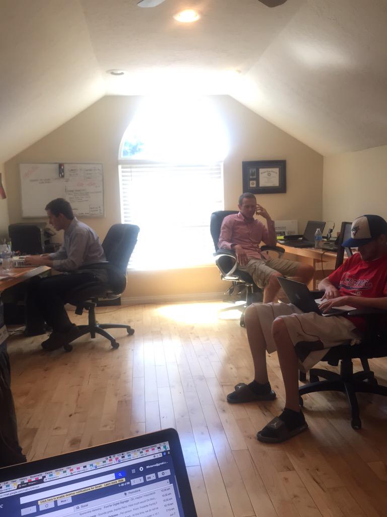 madisonzylstra's tweet photo. @BlairGiles absolutely perfect day in the office. #ProvoOffice #UT http://t.co/f5PUq91nkt