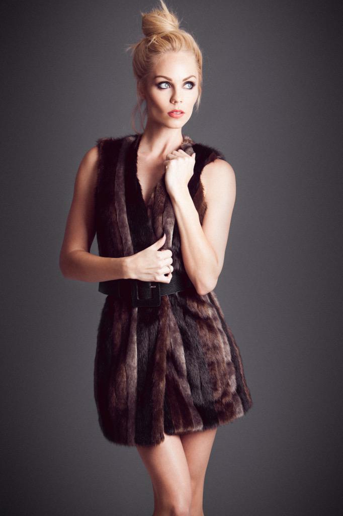 Sx0x0's tweet photo. @Vandiekins22  sooo hot!! 😍😍👌👍http://t.co/qeNPyXGqqq