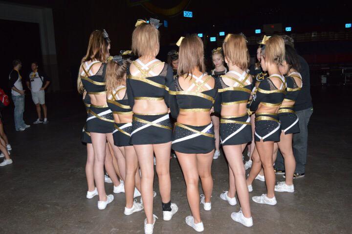 XAllisonNicole's tweet image. one more #NationalBestFriendDay