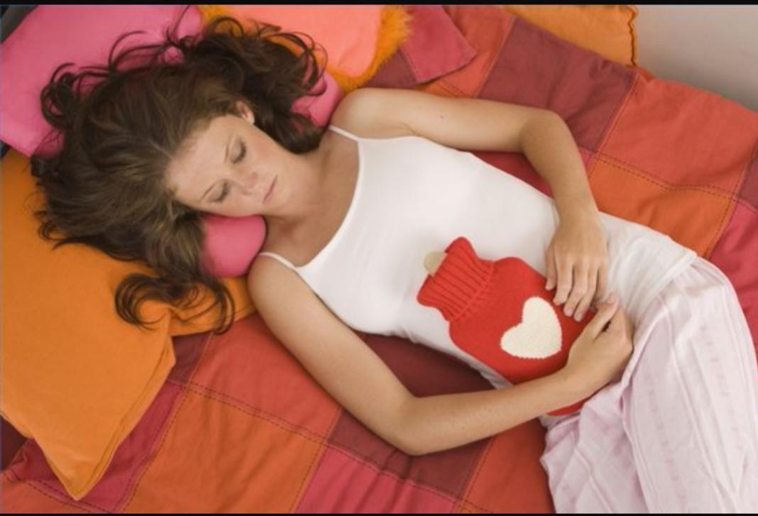 Think_LikeGirl's tweet photo. Donne e #nervosismo da #ciclo  perché secondo @Vale_Calvanese  http://t.co/0iiFIywmVt
#perchéledonne #nevrosi #smm15 http://t.co/CgidOOEt0a