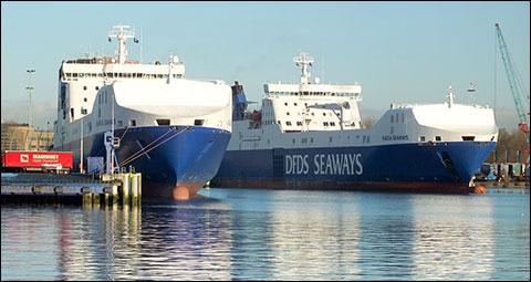 .@dfdsseawaysnl verhoogt vrachtcapaciteit op #Rotterdam – #Felixstowe transport-online.nl/site/60075/dfd… …