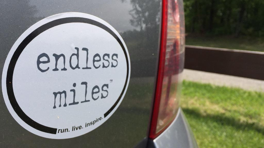 endless_milesTM's tweet photo. Run. Live. Inspire. #endlessmiles #runliveinspire #iloverunning #instarunners #runnerscommunity #runninginspiration http://t.co/qrMlQPcBCW