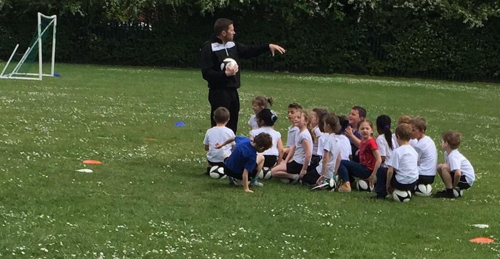 Free professional and fun football coaching for all <a href="/ForestUtdYFC/">Forest United (1973) Youth Football Club</a> home ground every Saturday #Harrow #Wembley