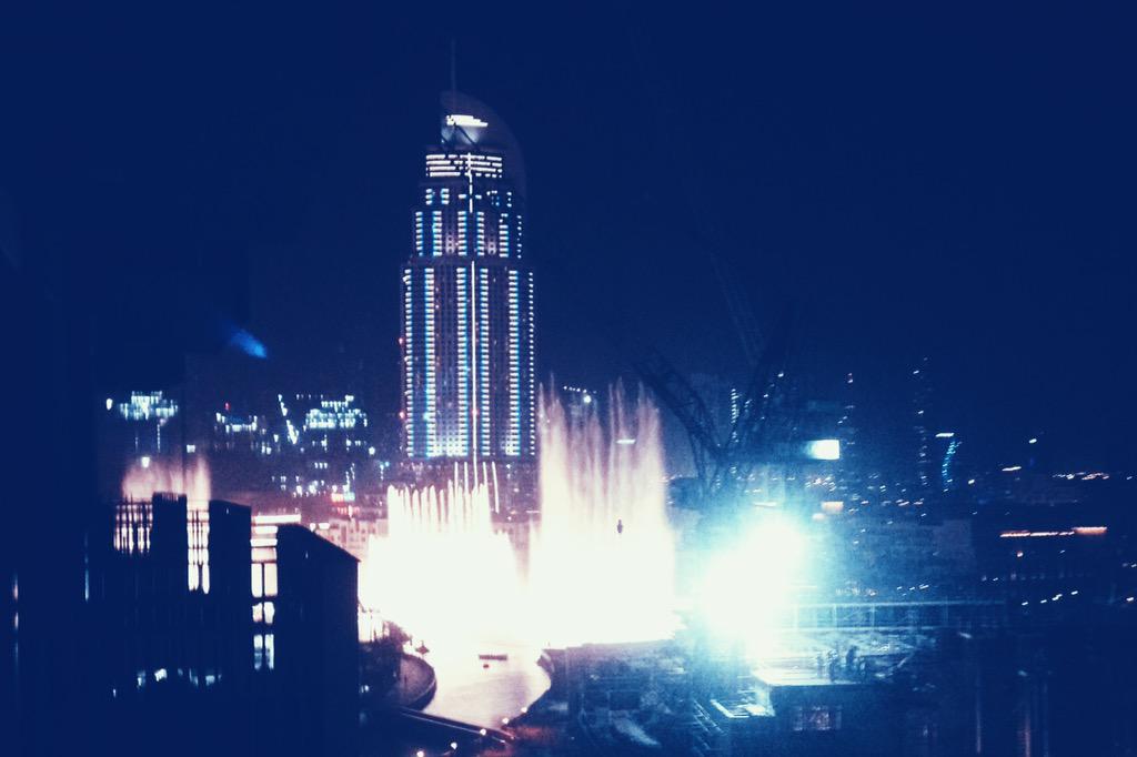 anashafeji's tweet photo. @MyDowntownDubai watching the fountain from home is just perfect. #OperaDistrict has started to block my view http://t.co/CBXyiNYVHm