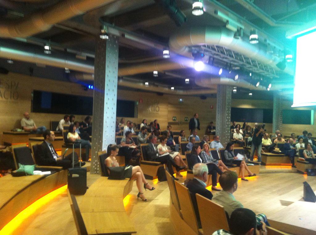 SDGaction's tweet photo. Thanks @reds_sdsn @UNSDSN for inviting us to #Madrid event on energy, gender &amp; biodiversity http://t.co/agxzKVLSSs http://t.co/PyDICqVOQ8