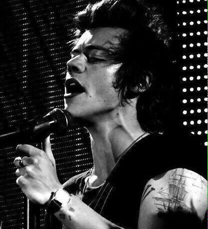 I'm so happy right now babe <a href="/darkharoldoffic/">Harold and Edward</a>