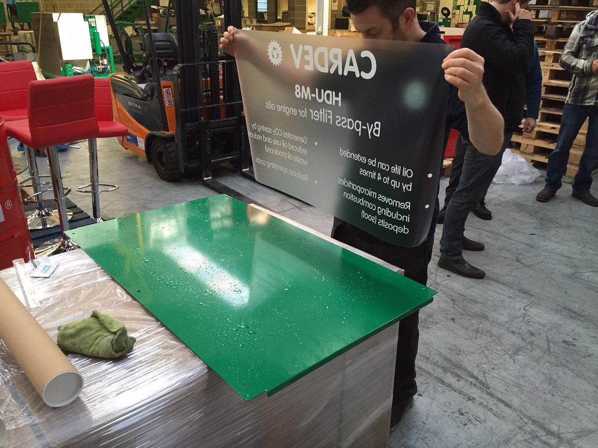 EnvTGroup's tweet photo. Adding the finishing touches to our stand PAV C - STAND 6/7 #plantworx @PlantworxPR #ETL #ETLConMon #PANOLIN http://t.co/35DFspP5oN
