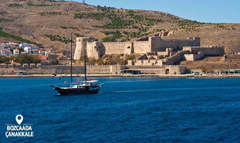 Ege’de, Türkiye’nin üçüncü büyük adası, güzelliğiyle herkesi büyüleyen bir yer: #Bozcaada.
