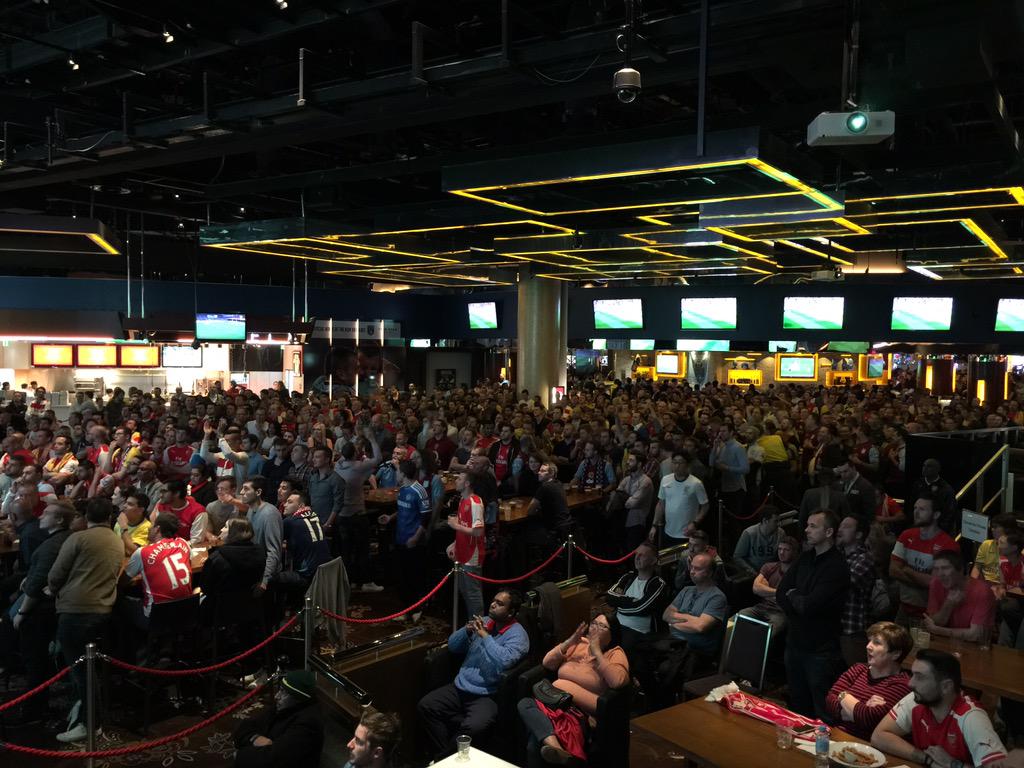Arsenal_NSW's tweet photo. @FFDU 2000 packed into the @TheStarSydney for our #FACupFinal even #GlobalGunners #ArsenalAustralia #12FACups #COYG http://t.co/ngUiTIXtQX
