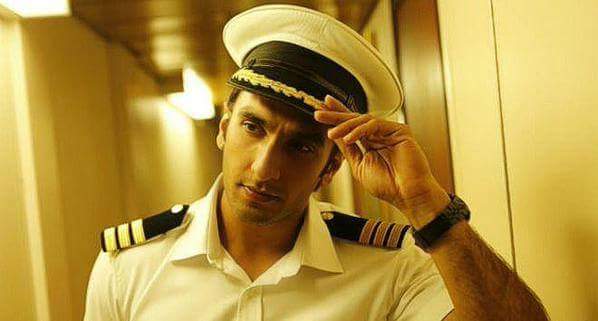 RanveerSinghFC's tweet photo. Captain Kabir Mehra β€
#4DaysToDDD
#DilDhadakneDo
#RanveerSingh http://t.co/LWFfb3CwKv