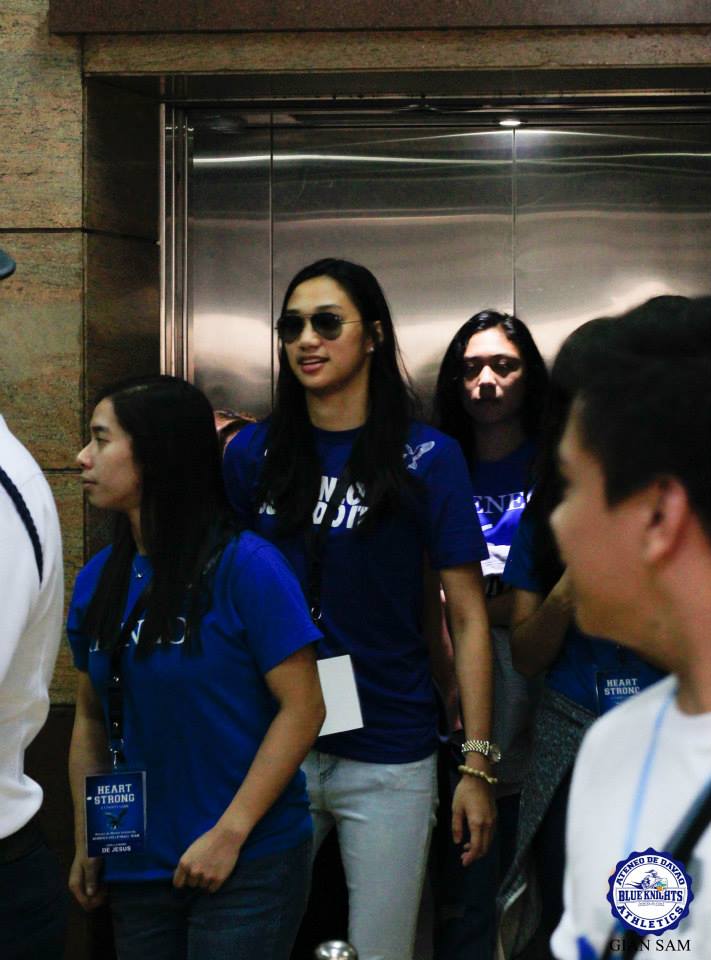 JNK_s1mp's tweet photo. Well, hello there! 👻😂 @_beadel @jayyismee @ella_dejesus http://t.co/CqYi6fhtTY