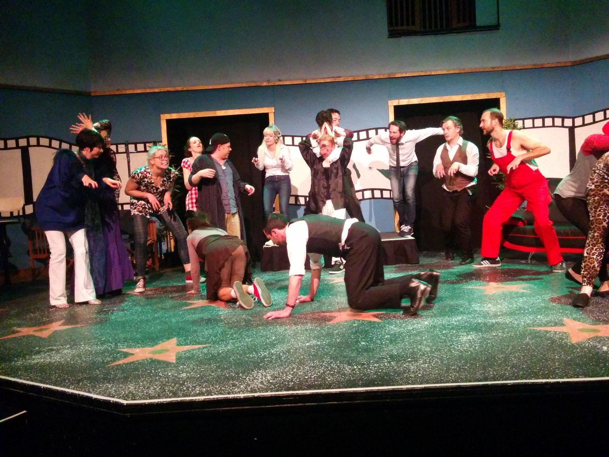 tinseltown2015's tweet photo. Effects legend Gerry Tilliam (@StanDarkley) says goodbye to his creations, before being eaten by them #improvathon http://t.co/TQFk1uJEmh
