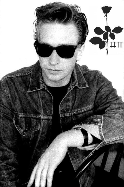 Happy birthday to Alan Wilder!we miss you! 