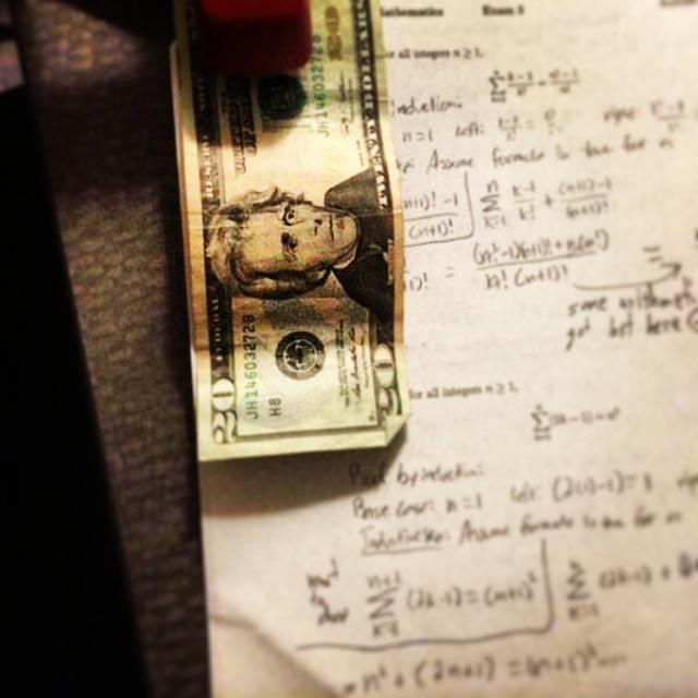 Hocam bir daha bakabilir misiniz kağıdıma, geçmiş olmam lazım