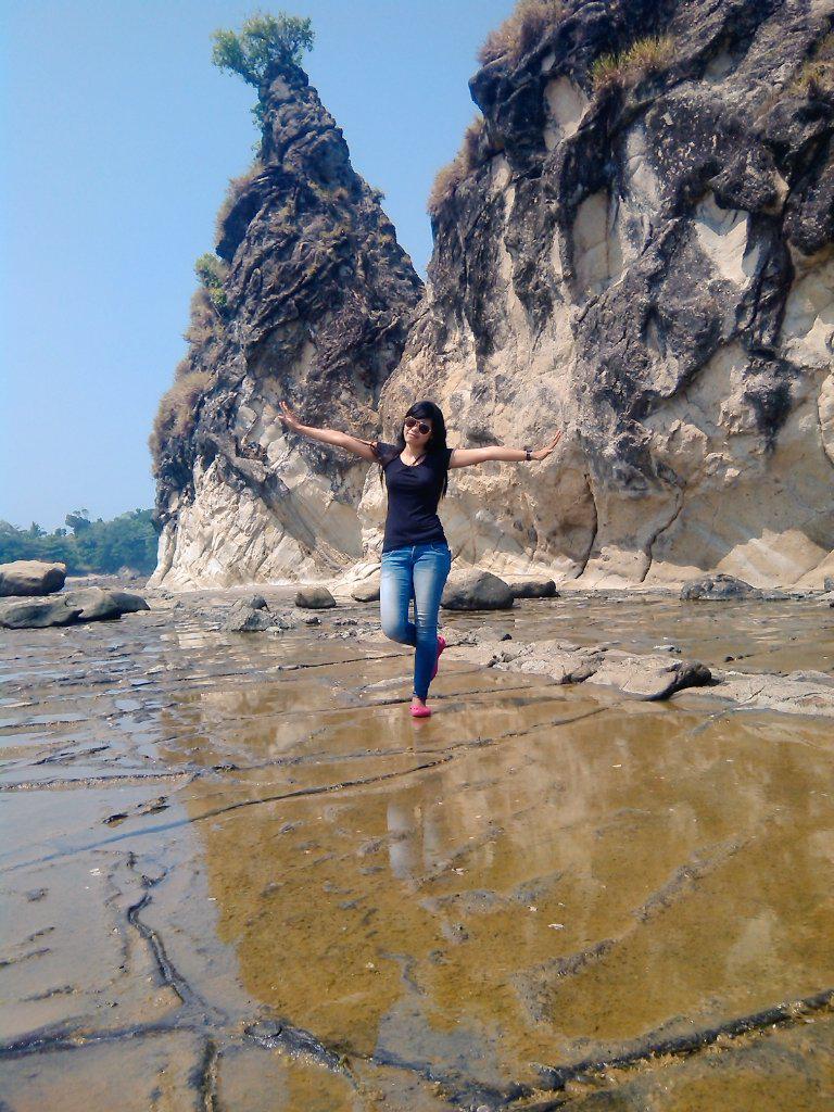wrina550's tweet photo. Pantai sawarna. . .^_^ http://t.co/Up6ABOIb2D