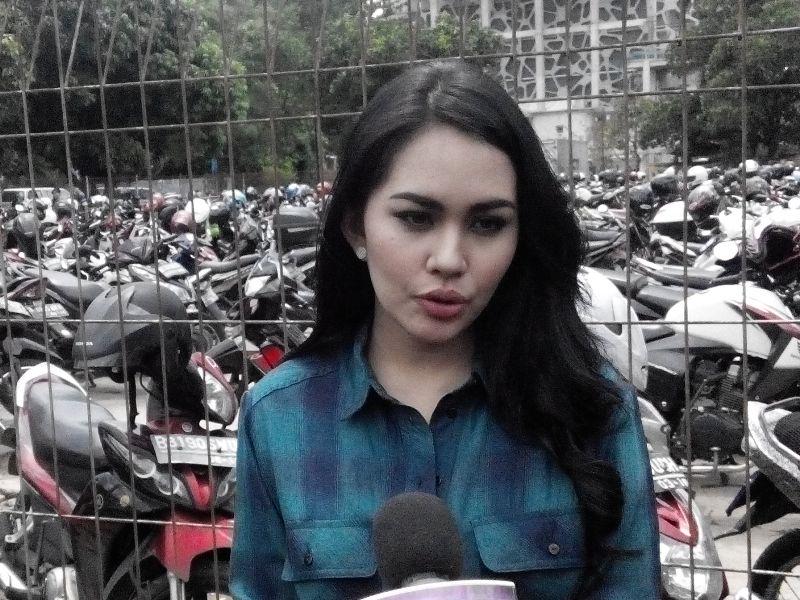 Gaj kuat di cemarkan RA, Kartika Putri Diperiksa Polisi dlvr.it/B3QG1B
