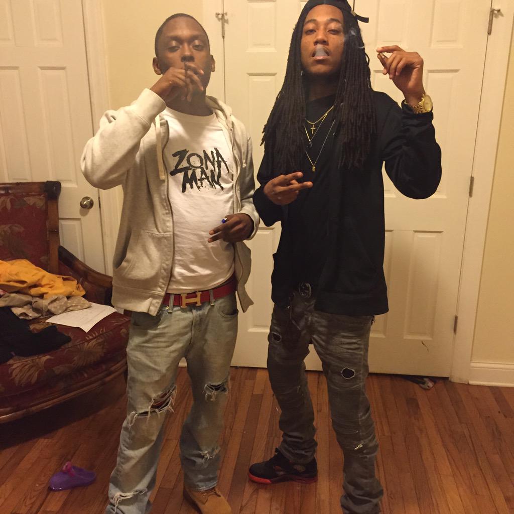 SoloRacks's tweet image. MOOD: 😤 #TimeFlyin #BMB #nocosign #FuckinUpCommas frfr 😎