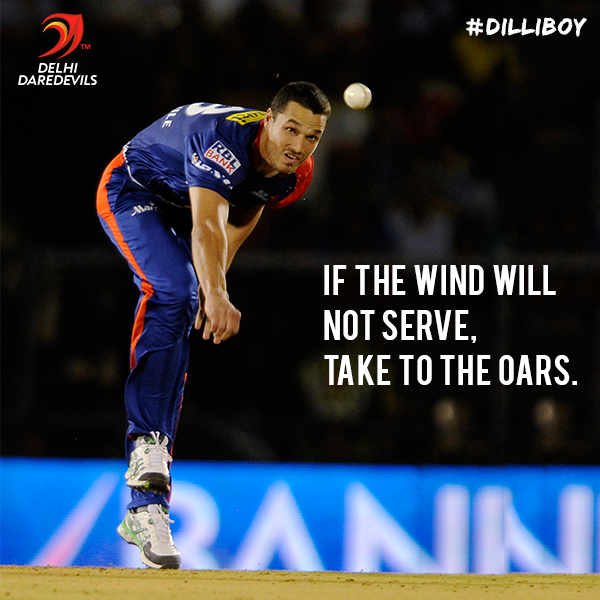 With a Strike Rate of 17 this IPL season, Nathan Coulter-Nile did take to the oars. #Dilliboy #dildilli #IPL2015