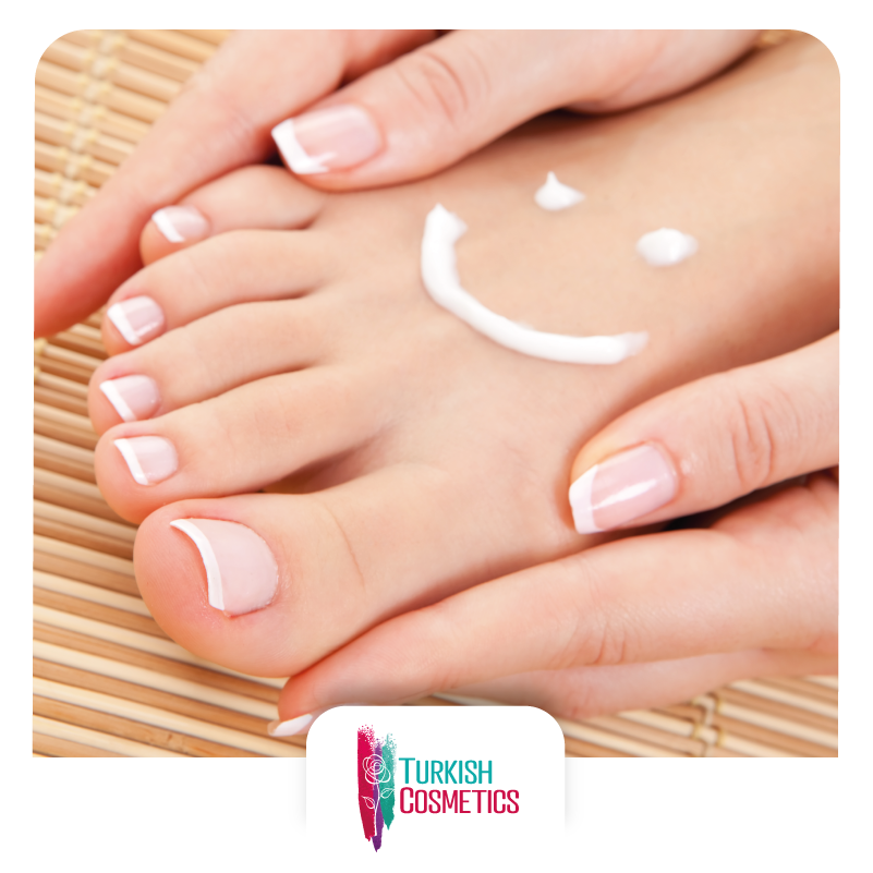 TRCosmetics's tweet photo. After clipping your nails apply vaseline for a natural manicure and pedicure support. http://t.co/Ay1jOnXXoG