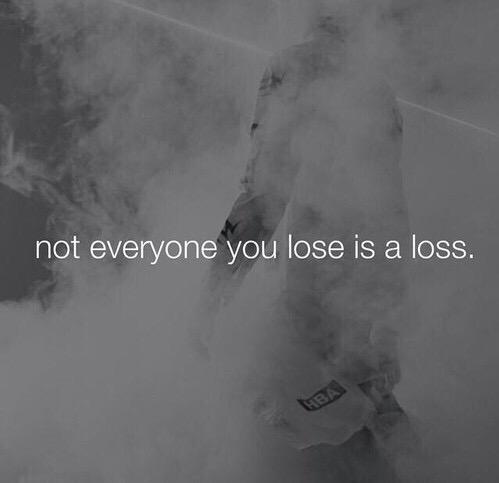 GirlsNoteBook's tweet photo. Too real 🙏🙏 http://t.co/h5pJ0RKLmA