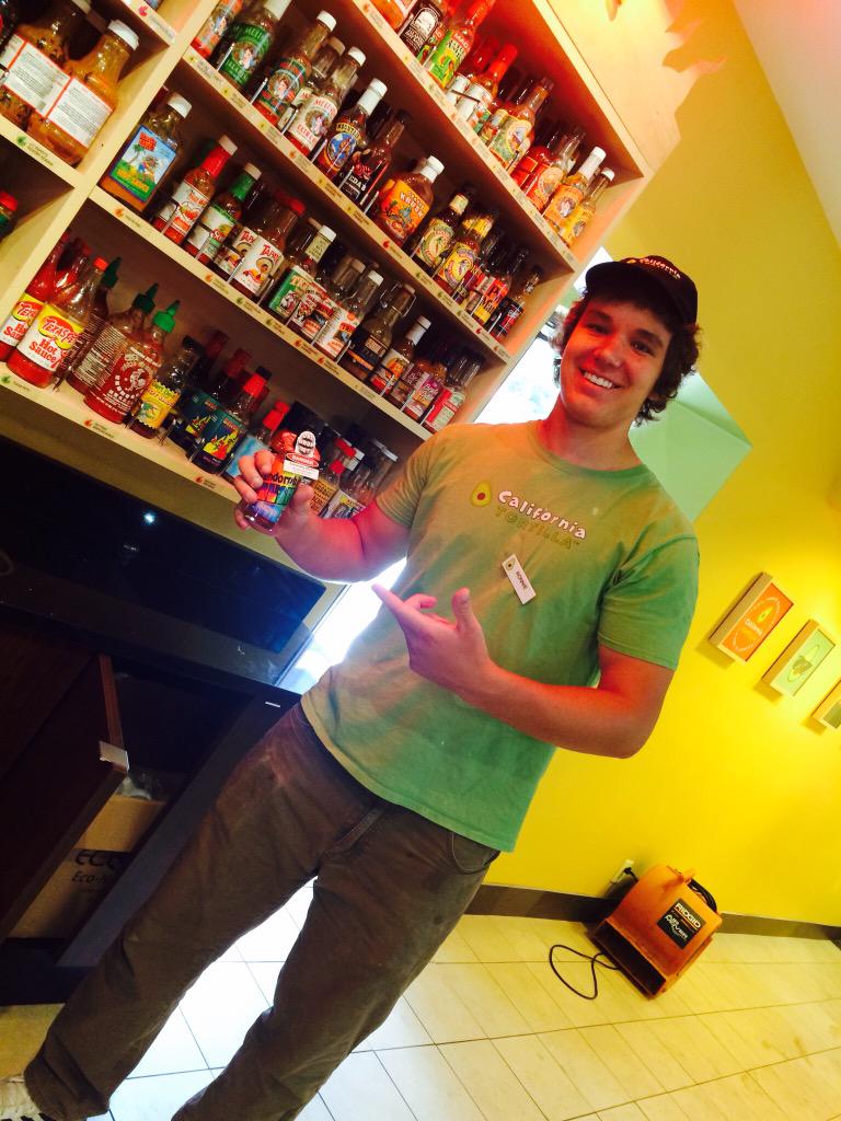 wikyleess's tweet image. #CaltortVA and #upshow