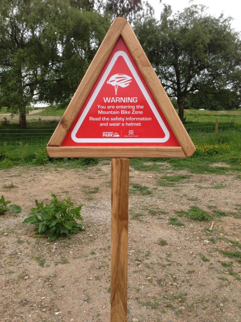 InfoInvictus's tweet image. Just one of the bespoke signs for hadleigh park we've produced and fitted today. @PhilDixonn