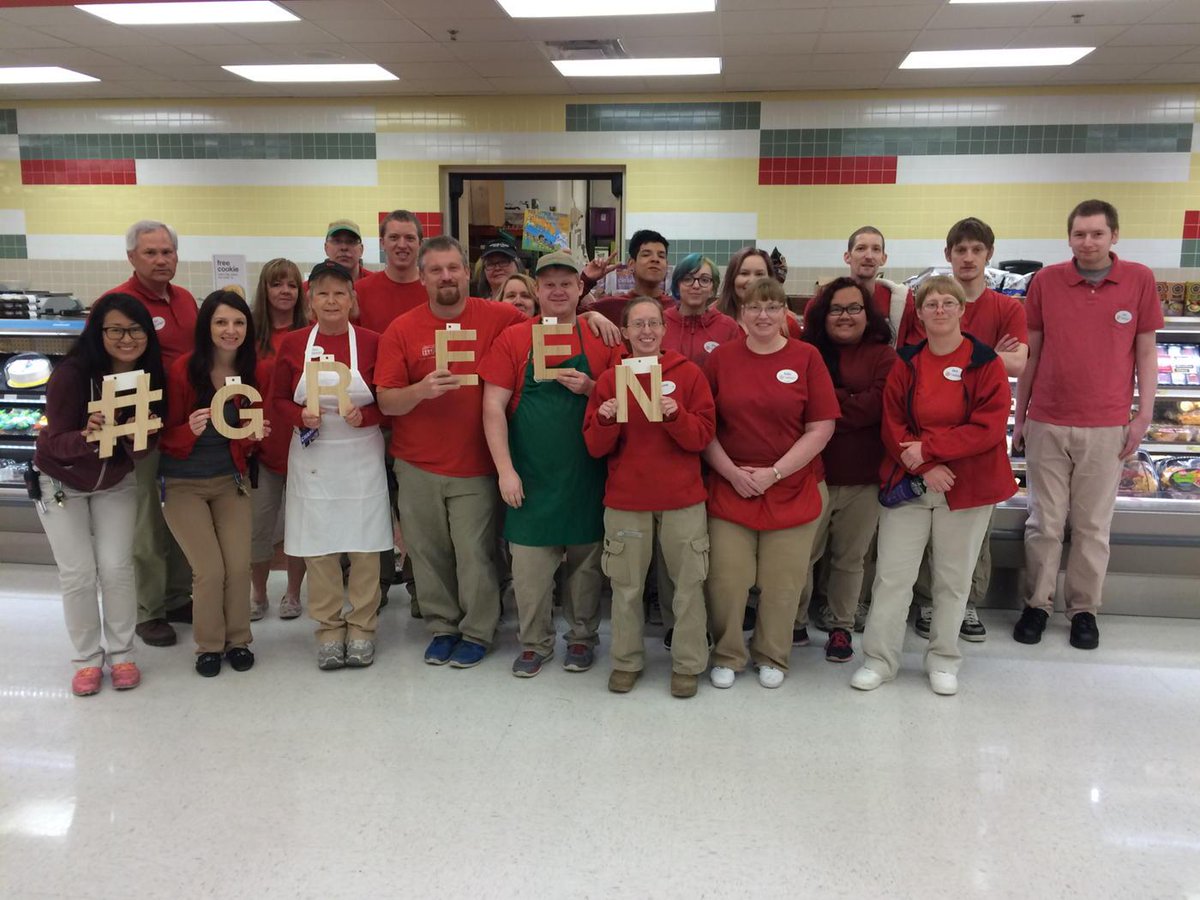 Three weeks GREEN and we just keep improving! #green #2321 @leahdyceT2321 <a href="/DaleVenteicher/">Dale Venteicher</a> <a href="/ShannonGehrmann/">Shannon Gehrmann</a> #proudetl