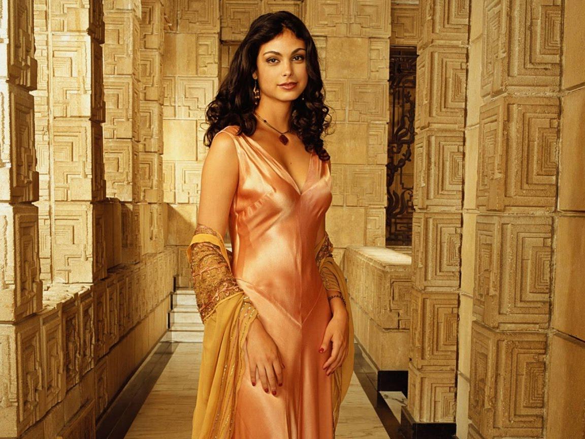 Morena Baccarin turns 36 today.  Happy Birthday !! 